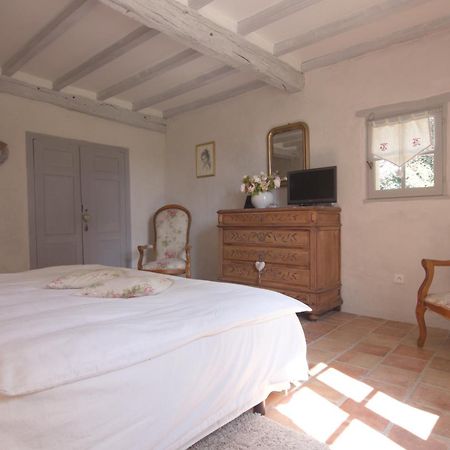 Au Bel Air Bed & Breakfast Clermont-Pouyguilles ภายนอก รูปภาพ