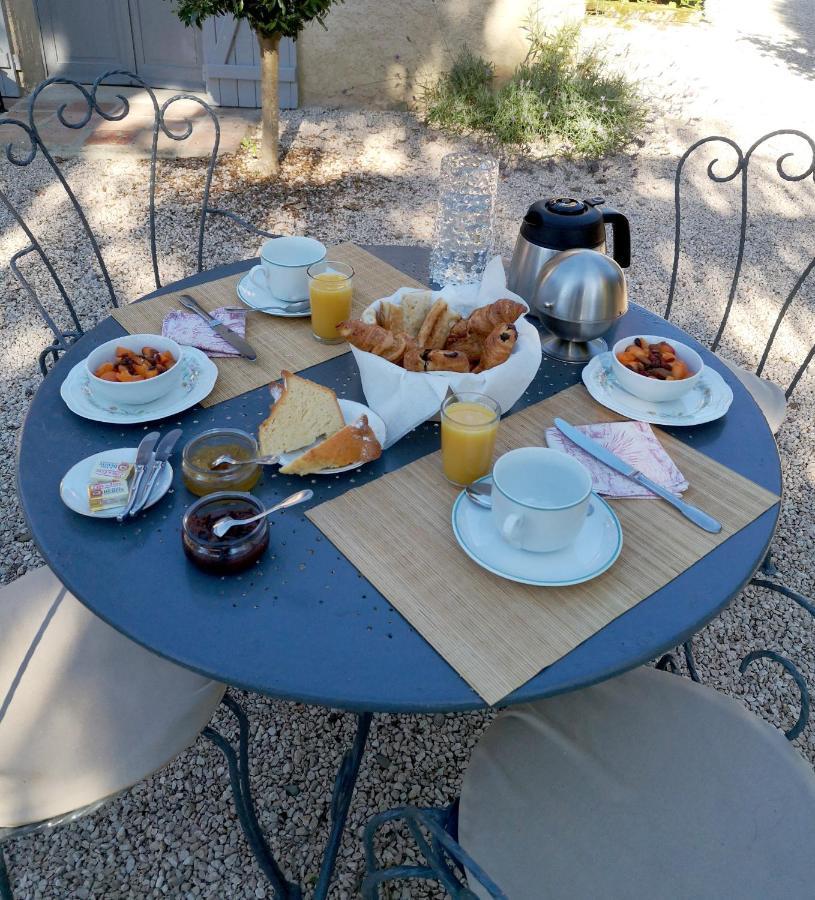 Au Bel Air Bed & Breakfast Clermont-Pouyguilles ภายนอก รูปภาพ